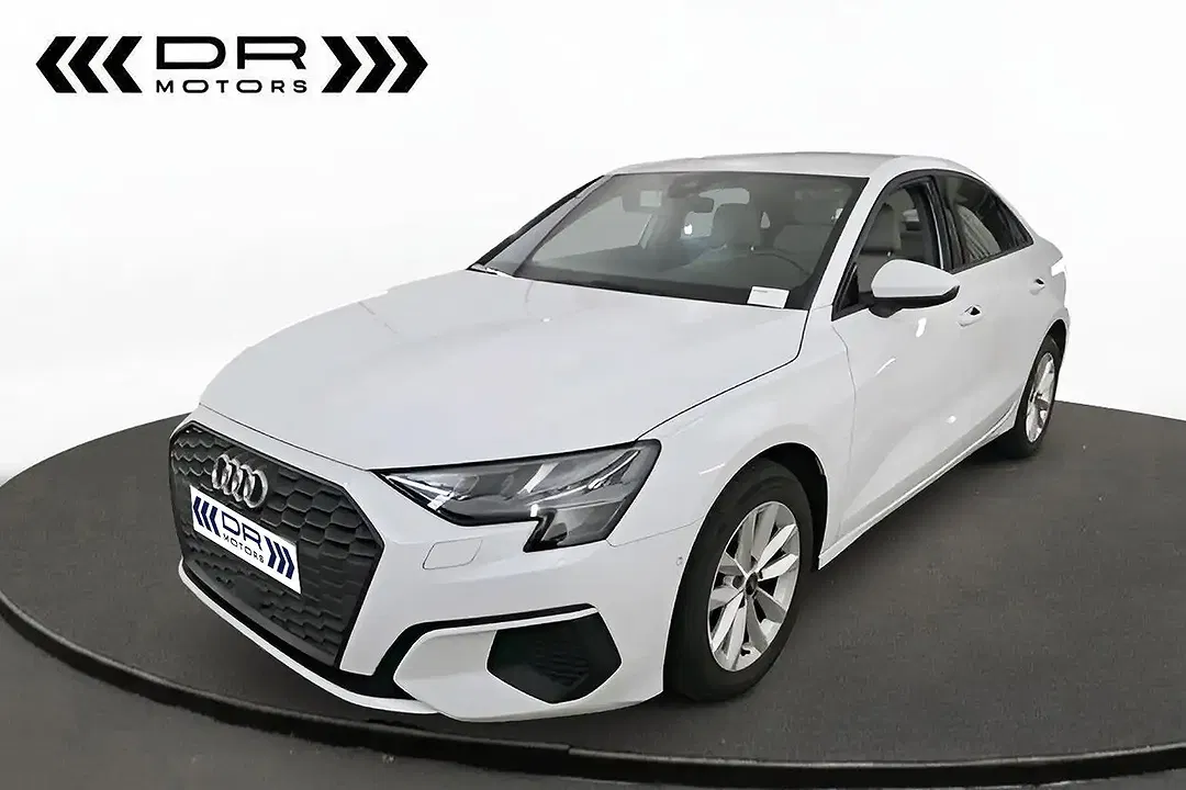 Audi A3 30 TFSI - Thumbnail 1