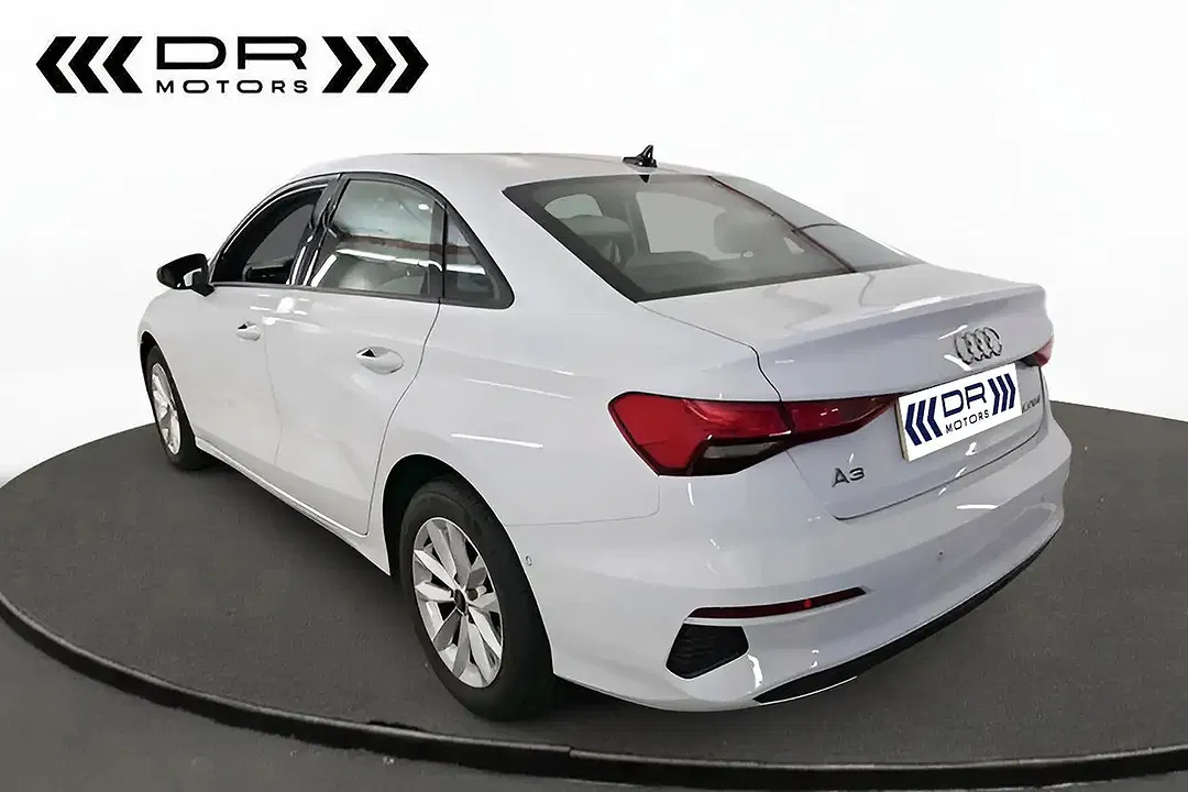 Audi A3 30 TFSI - Thumbnail 4