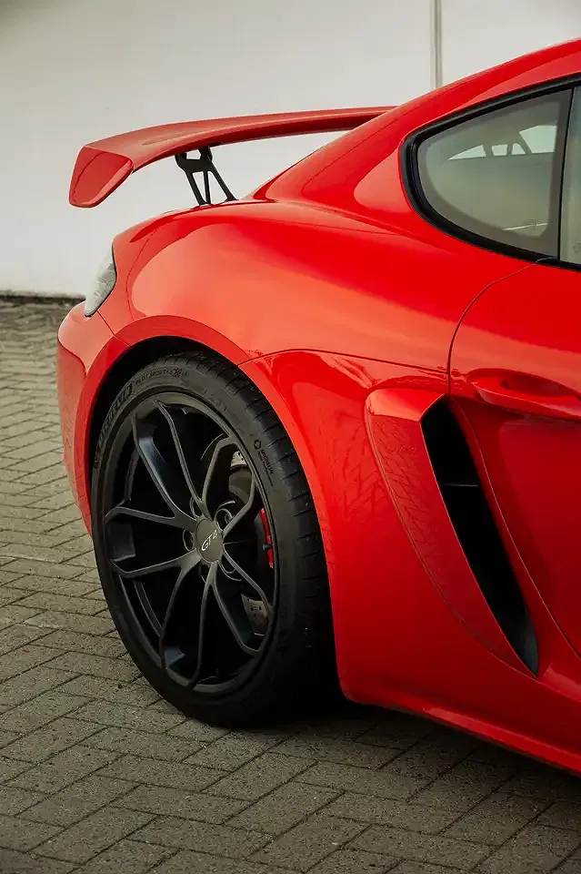 Porsche Cayman - Thumbnail 11
