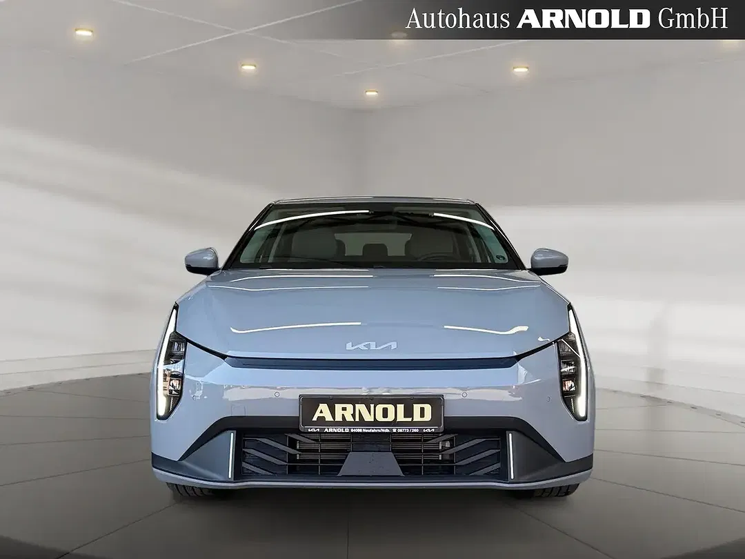 Kia EV4 Air - Thumbnail 7