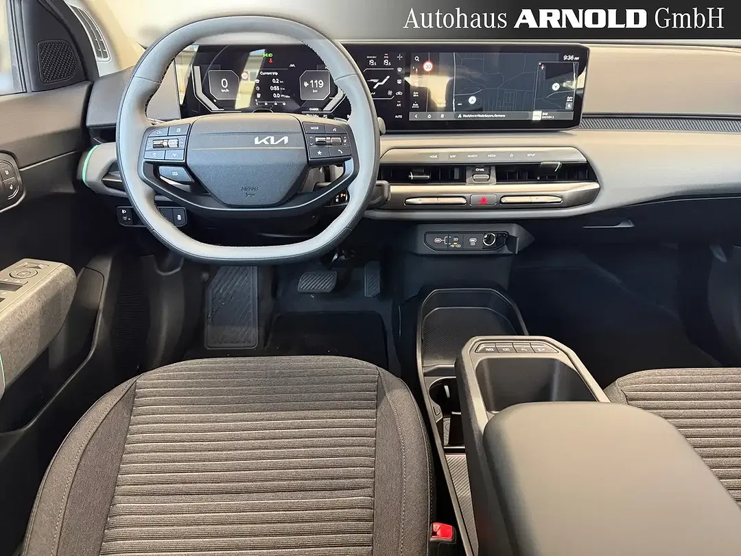 Kia EV4 Air - Thumbnail 8