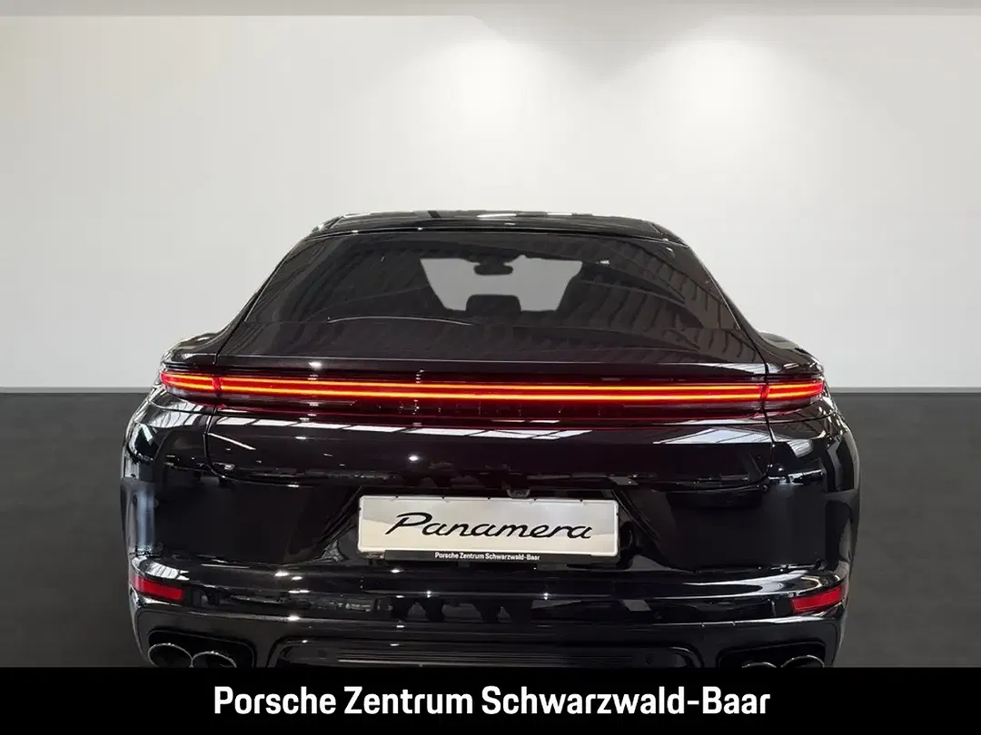Porsche Panamera E-Hybrid 4 - Thumbnail 4