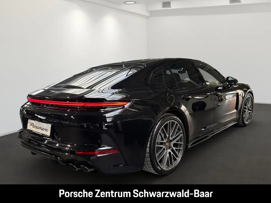 Porsche Panamera E-Hybrid 4 - Thumbnail 5