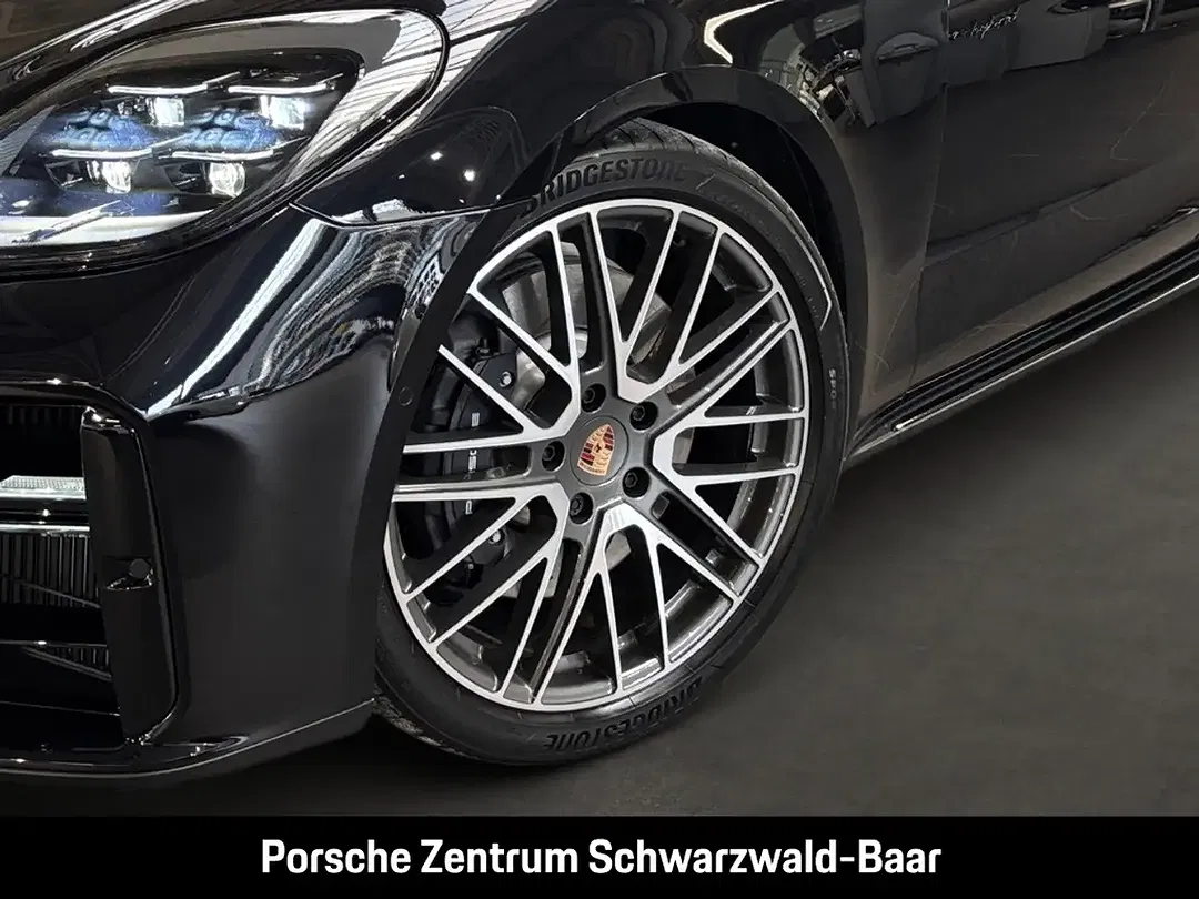 Porsche Panamera E-Hybrid 4 - Thumbnail 8
