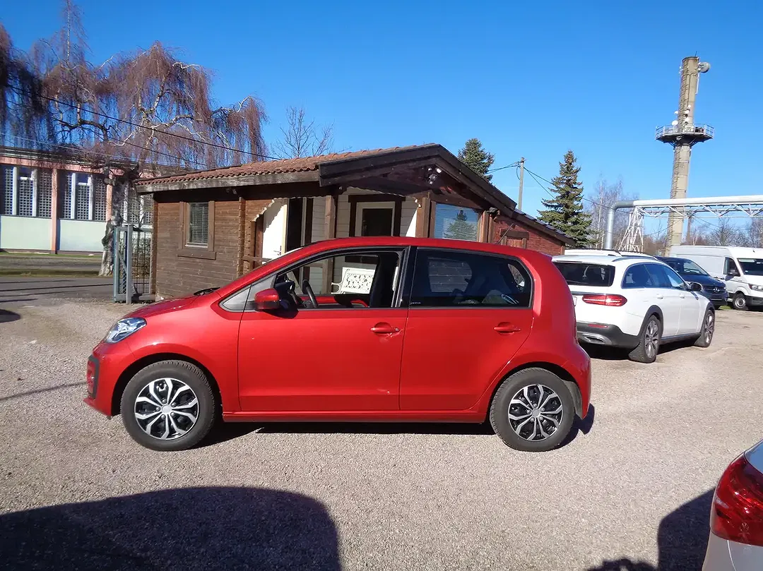Volkswagen up! Active - Thumbnail 6
