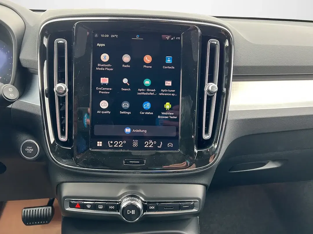 Volvo XC40 Ultra Black Edition - Thumbnail 11