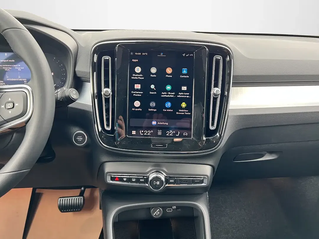 Volvo XC40 Ultra Black Edition - Thumbnail 9