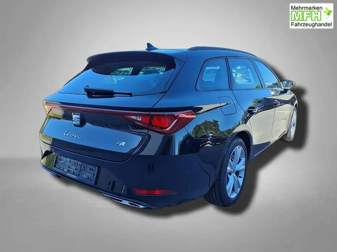 SEAT Leon 1.5 eTSI FR - Thumbnail 3
