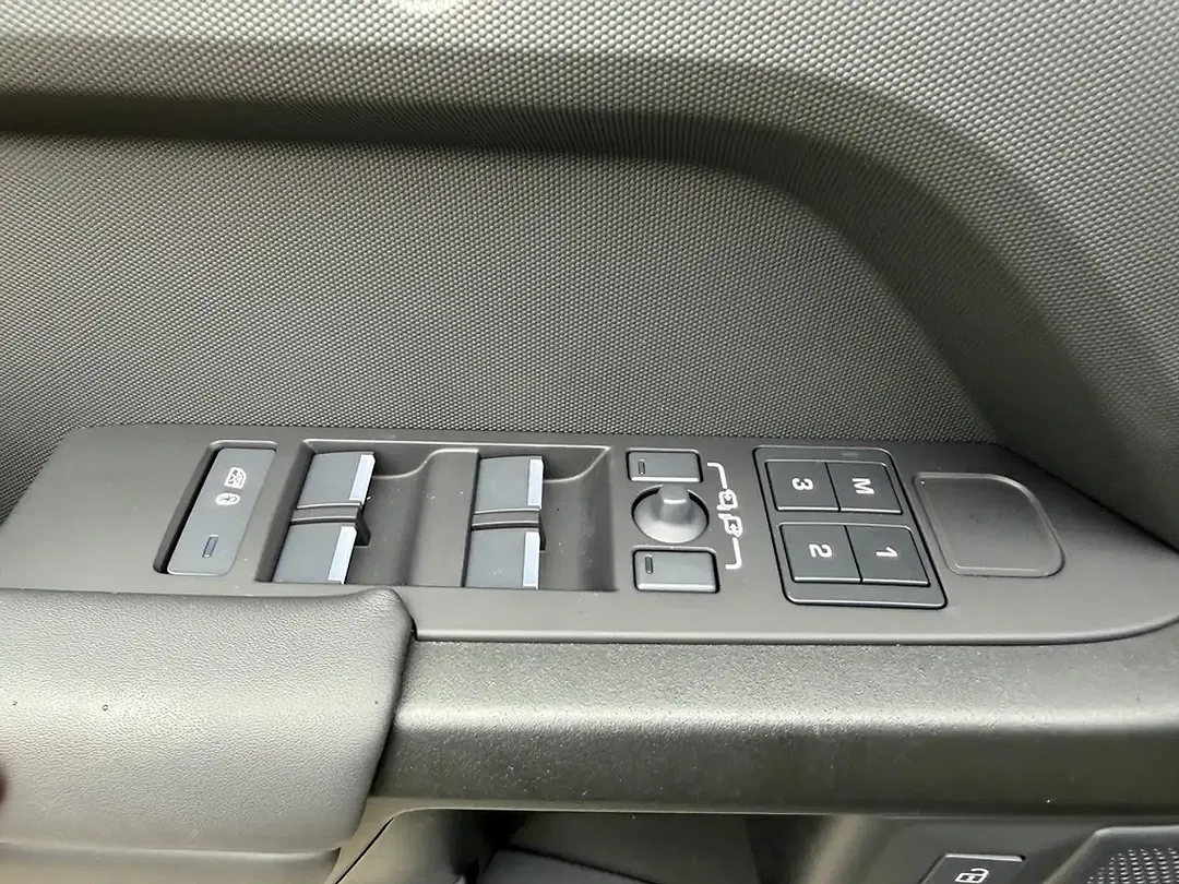 Land Rover Defender P635 OCTA 110 - Thumbnail 20