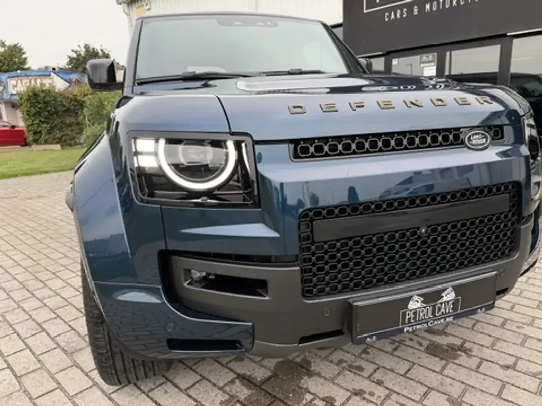 Land Rover Defender P635 OCTA 110 - Thumbnail 6