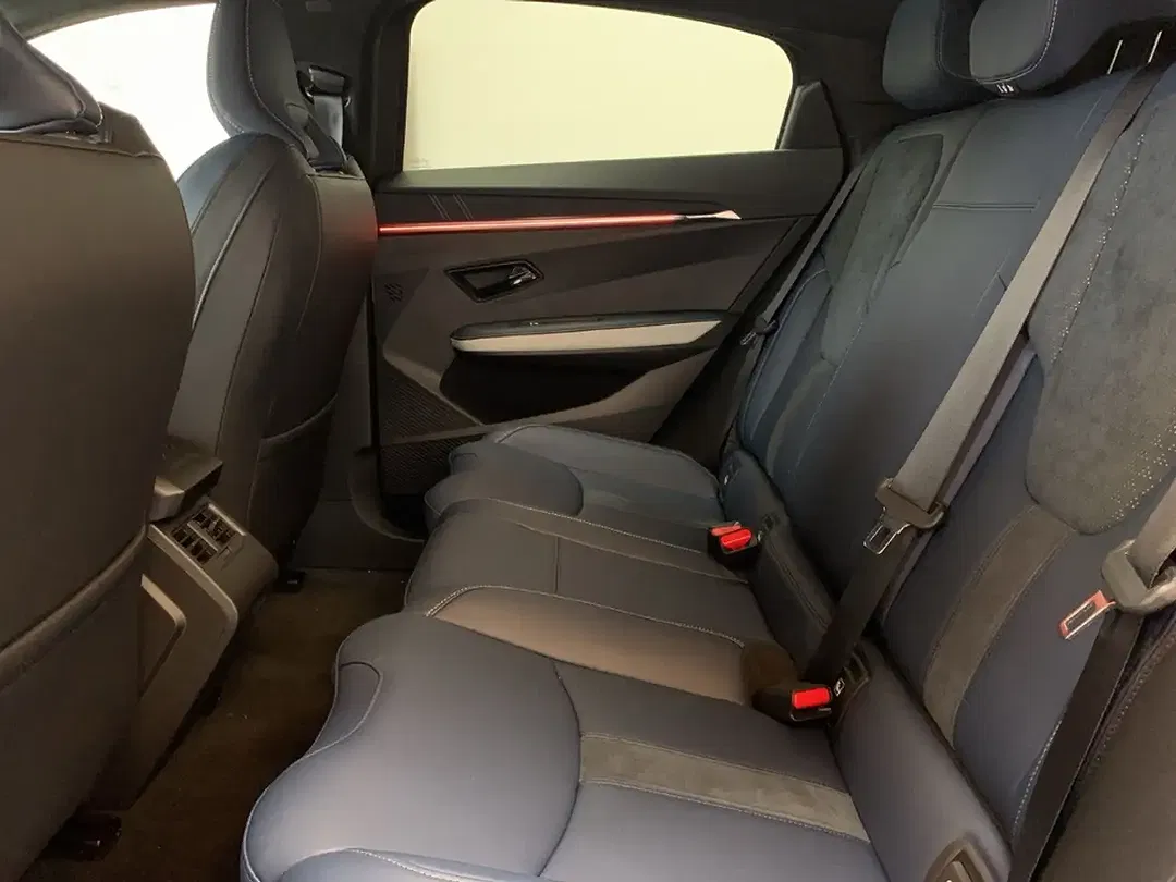 Alpine A390 4x4 GT - Thumbnail 12