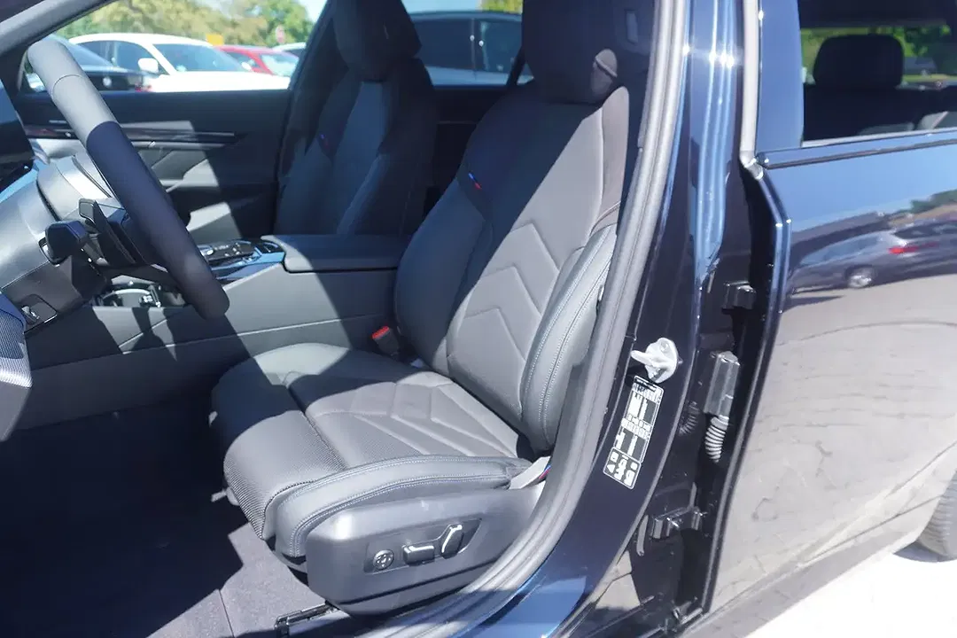 BMW 540 xDrive Touring M Sport Pro - Thumbnail 12