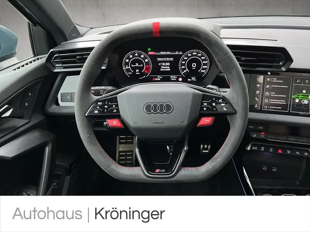 Audi RS3 2.5 quattro RS Sportback - Thumbnail 11