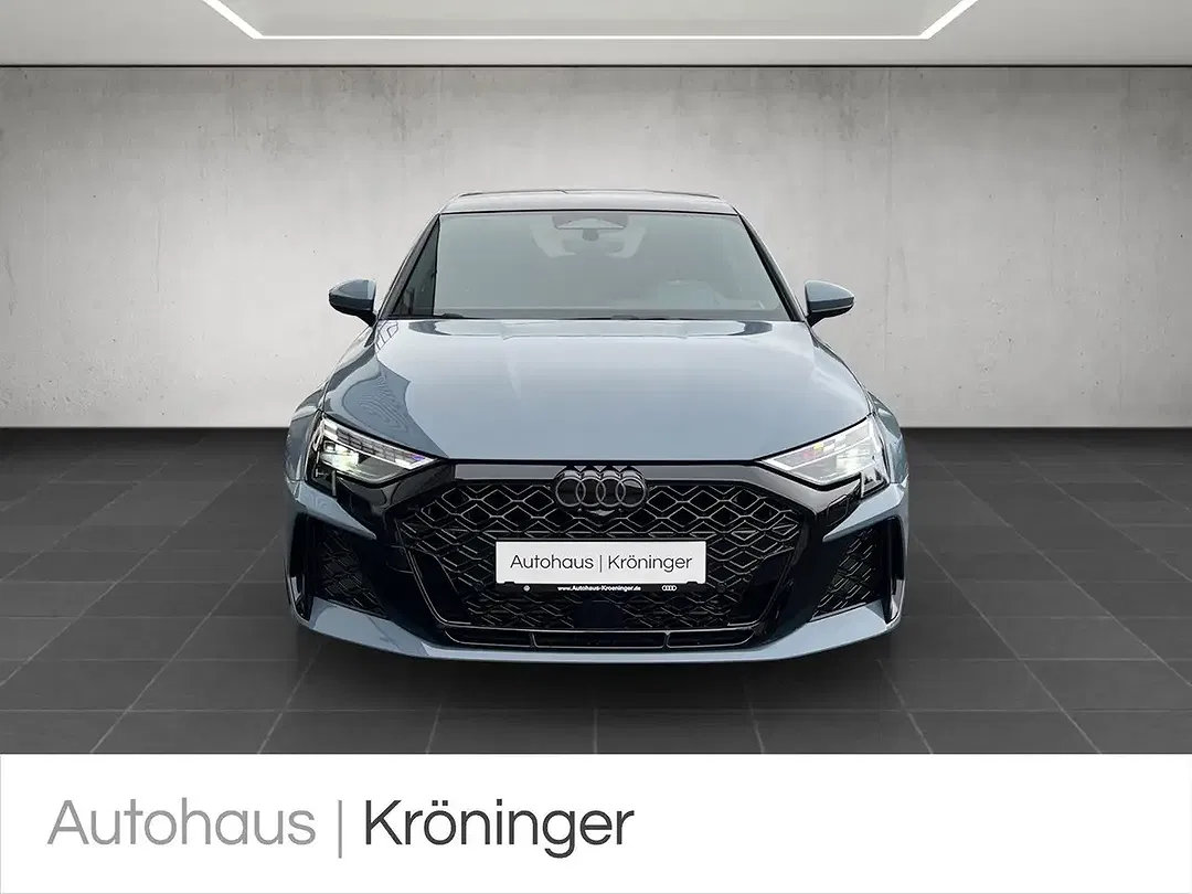 Audi RS3 2.5 quattro RS Sportback - Thumbnail 5
