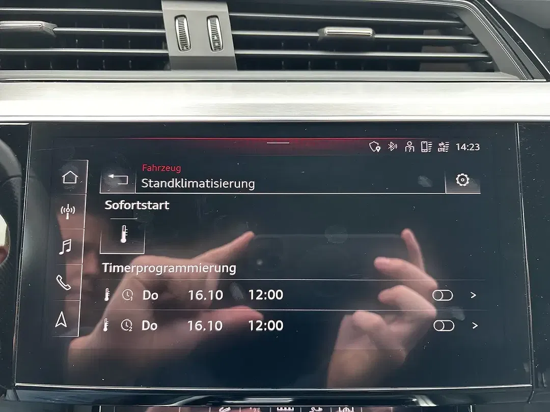 Audi Q8 55 e-tron quattro - Thumbnail 14