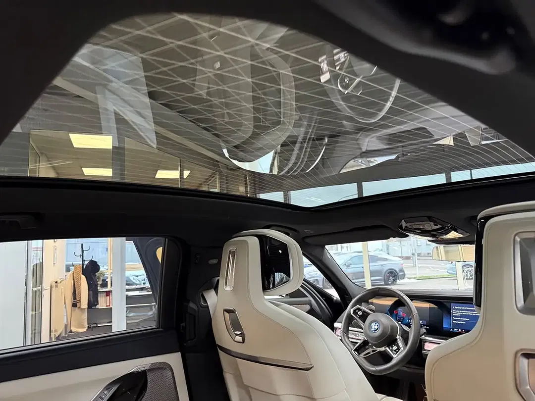 BMW 750 xDrive M Executive Pro - Thumbnail 10