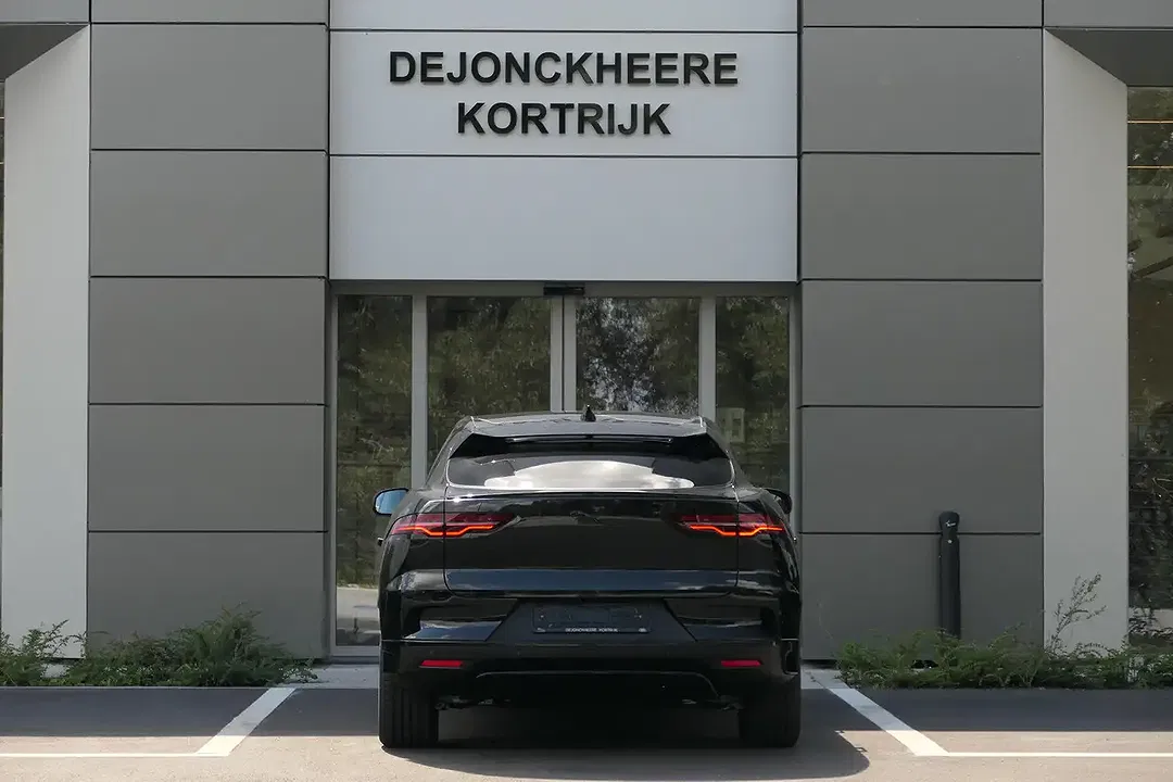 Jaguar I-Pace EV400 R-Dynamic SE - Thumbnail 5