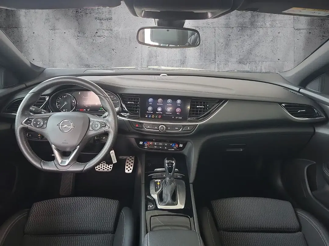 Opel Insignia - Thumbnail 10