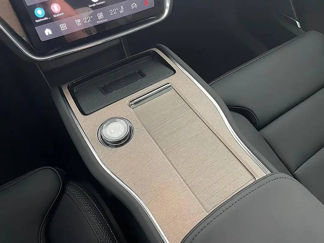 Volvo EX90 AWD Plus - Thumbnail 23