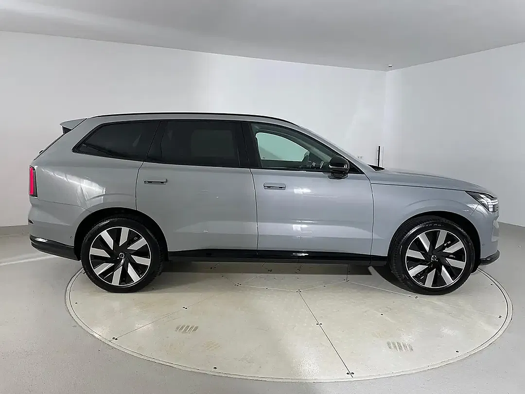 Volvo EX90 AWD Plus - Thumbnail 7