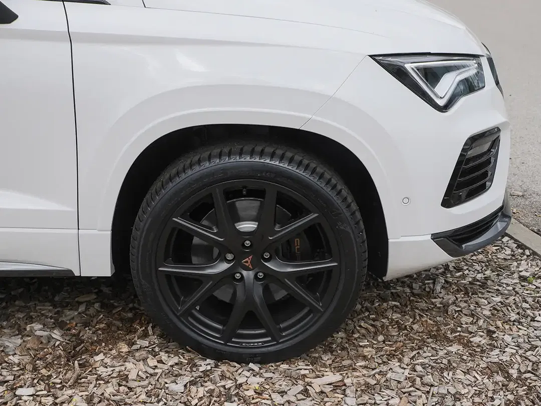 CUPRA Ateca TSI DSG 4Drive VZ2 - Thumbnail 6