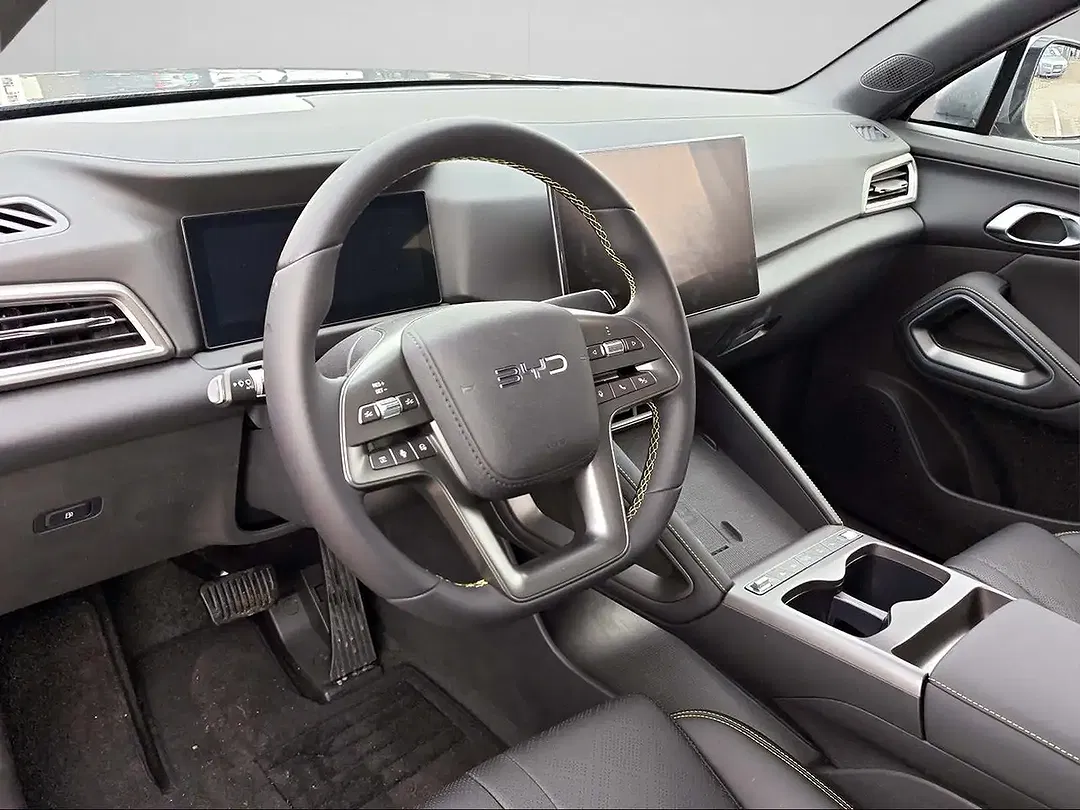 BYD Atto 2 DM-i - foto 2