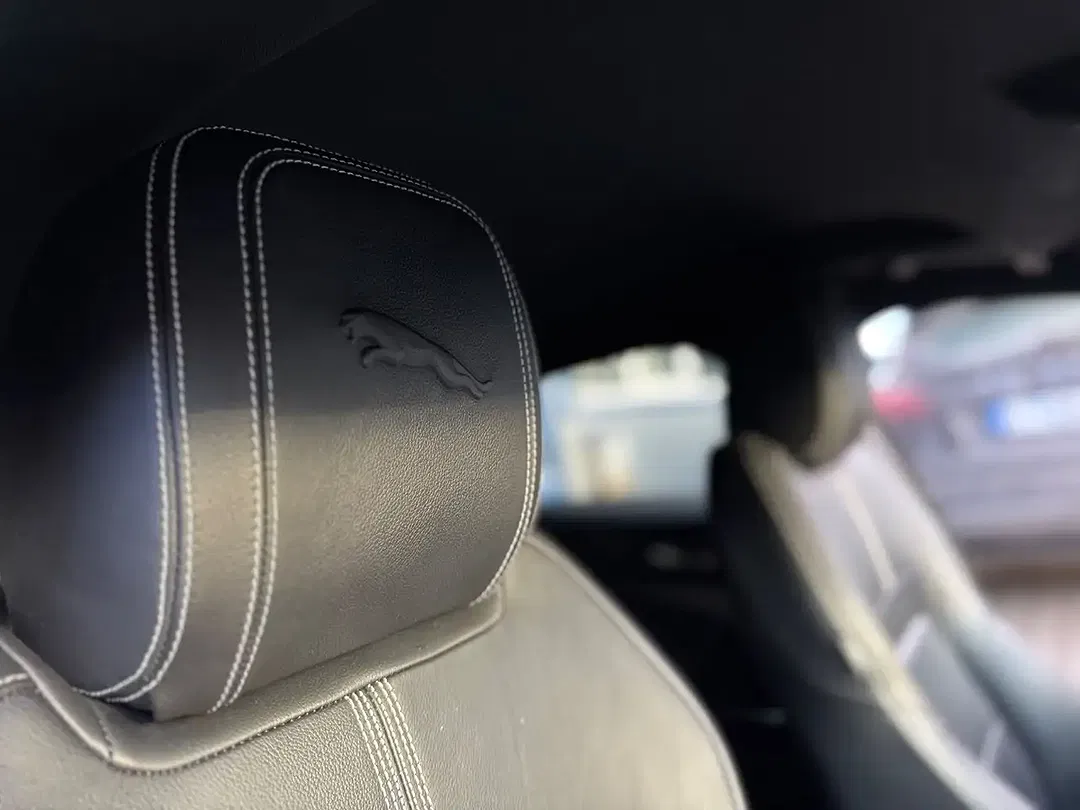 Jaguar XE R-Dynamic Black - foto 13