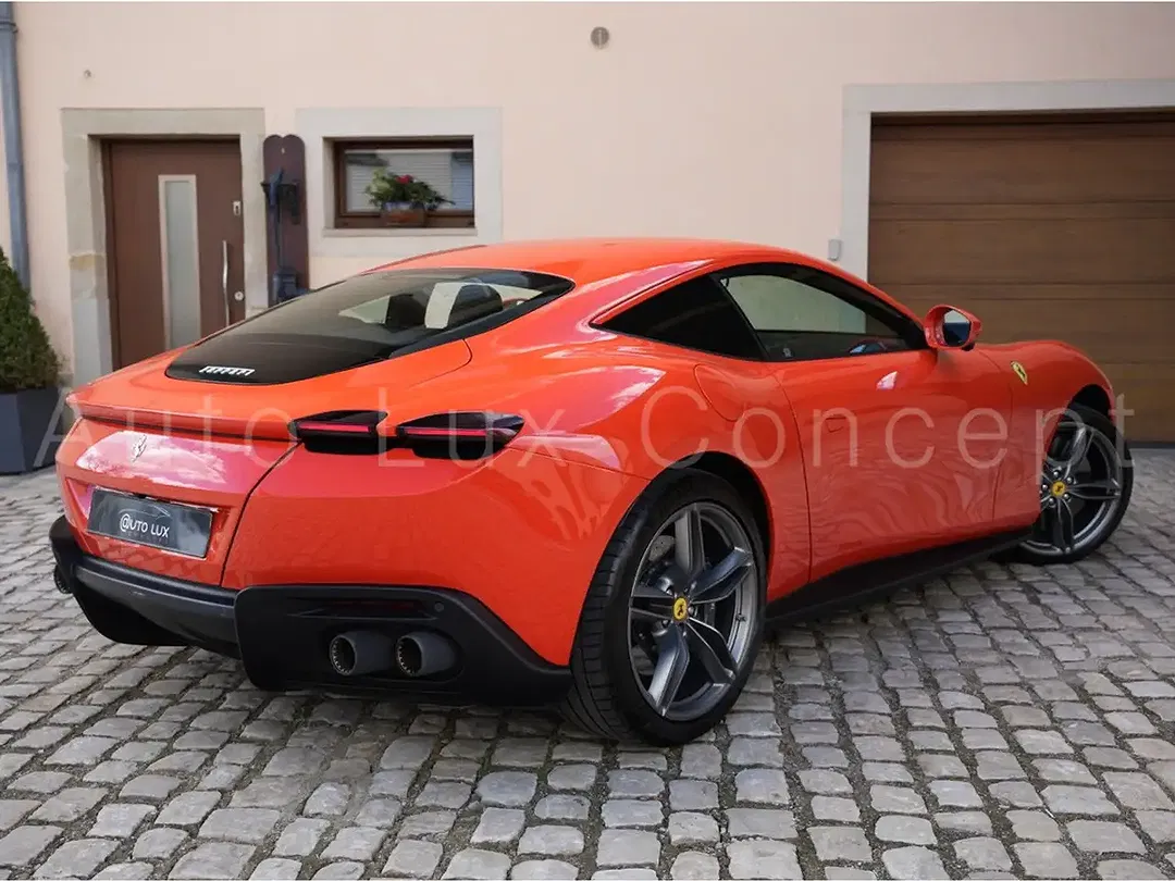 Ferrari Roma - Thumbnail 3