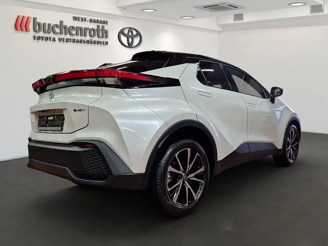 Toyota C-HR Hybrid Team Deutschland - Thumbnail 5
