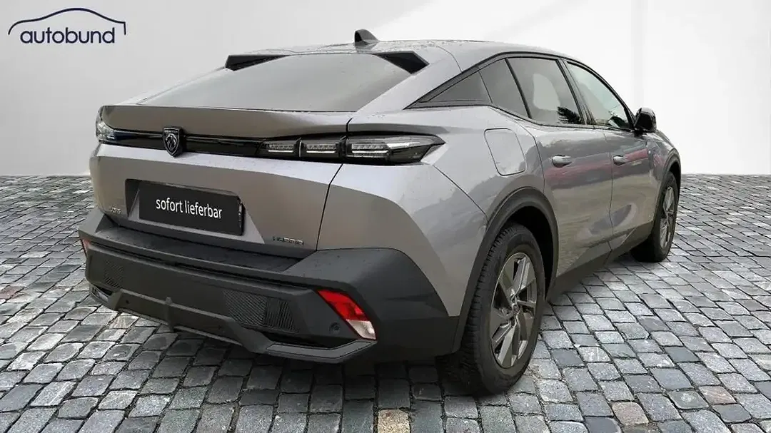 Peugeot 408 180 PHEV Allure - Thumbnail 5