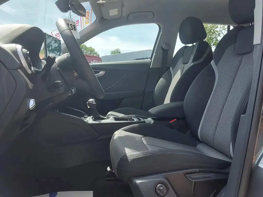 Audi Q2 1.5 TFSI S tronic S line - Thumbnail 9