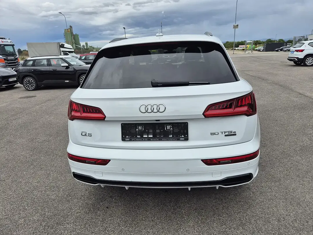 Audi Q5 50 TFSI e quattro sport - Thumbnail 6