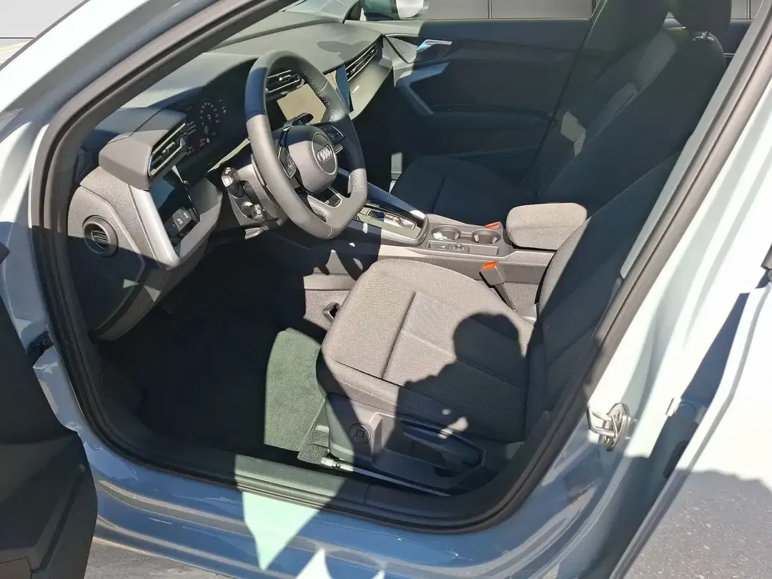 Audi A3 S tronic Sportback - Thumbnail 10