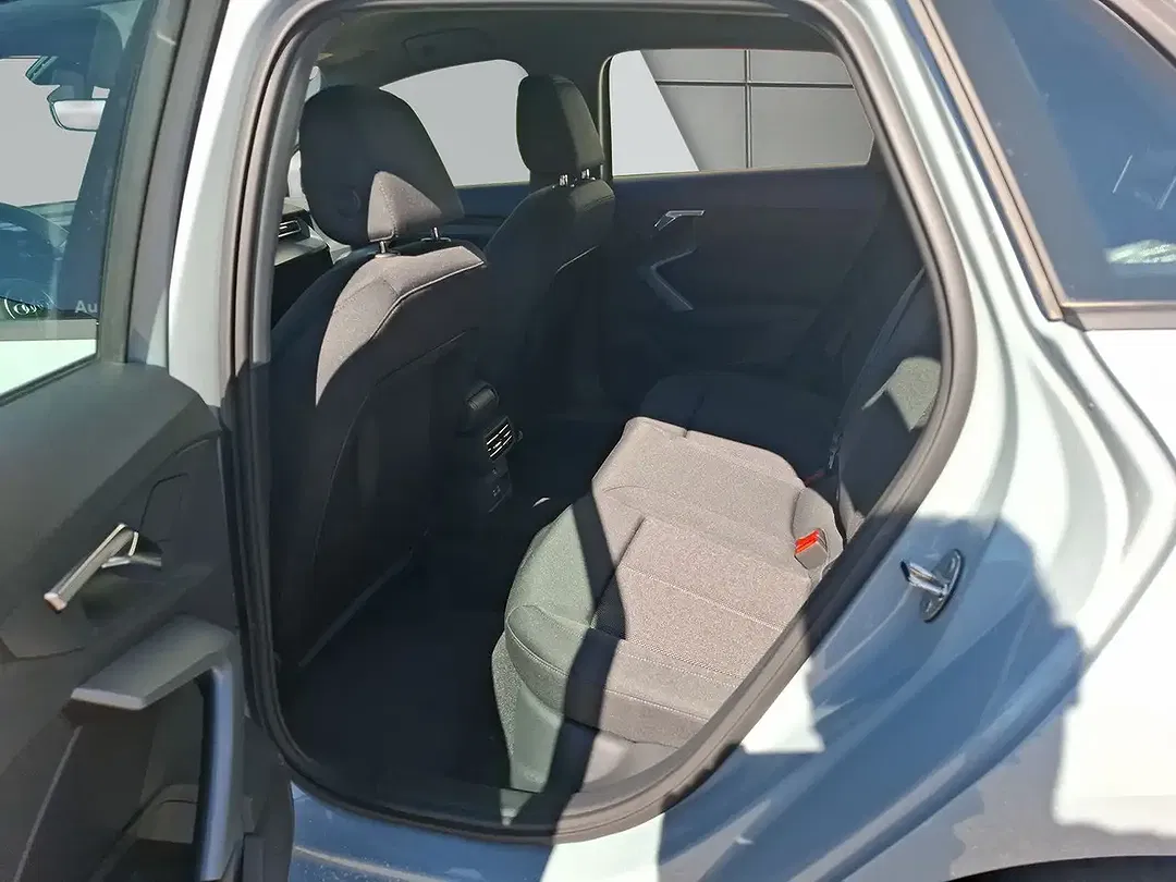 Audi A3 S tronic Sportback - Thumbnail 11