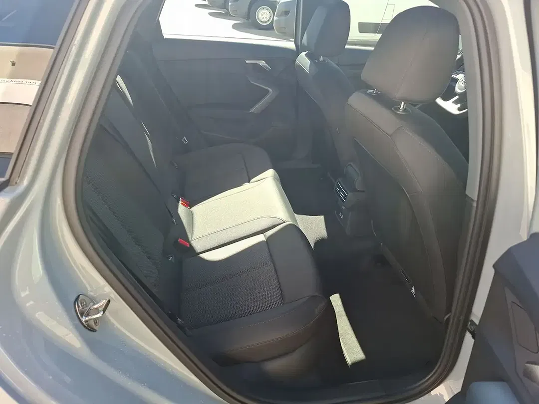 Audi A3 S tronic Sportback - Thumbnail 15