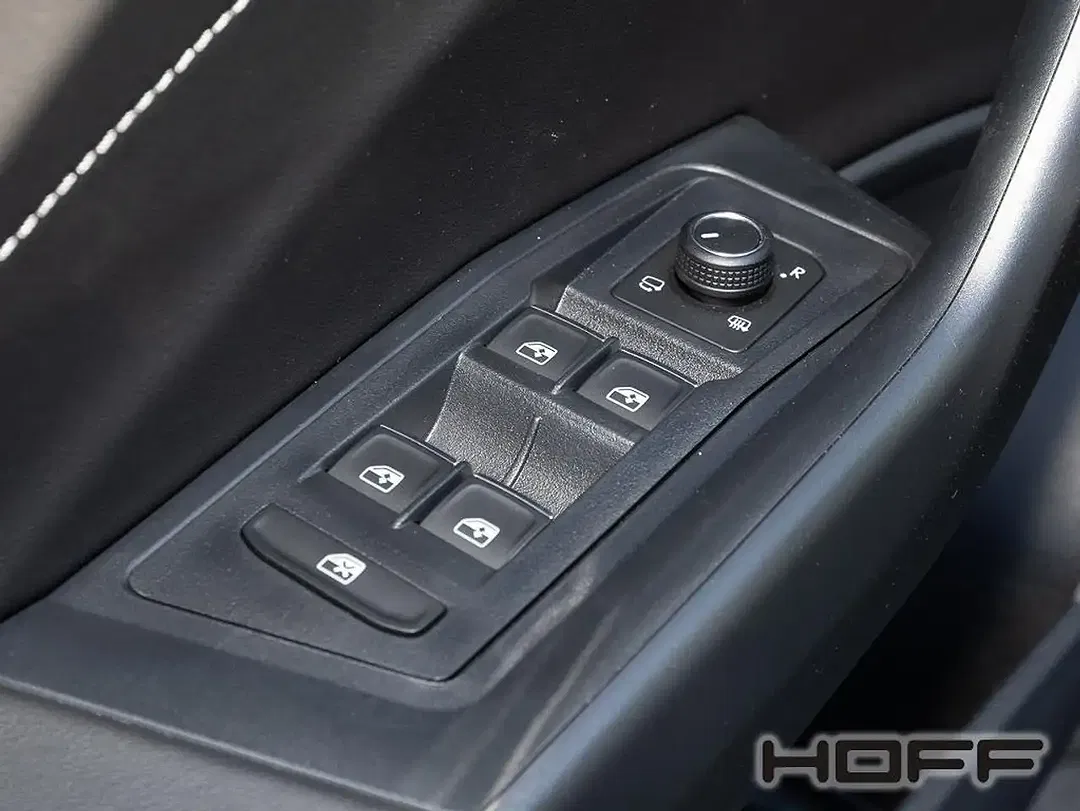 Volkswagen T-Roc 1.0 TSI R-Line - Thumbnail 5