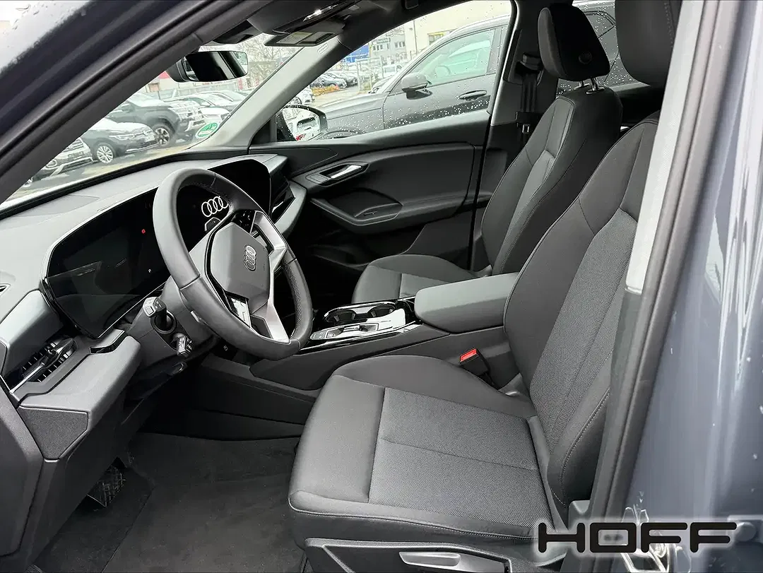 Audi Q6 e-tron - Thumbnail 3