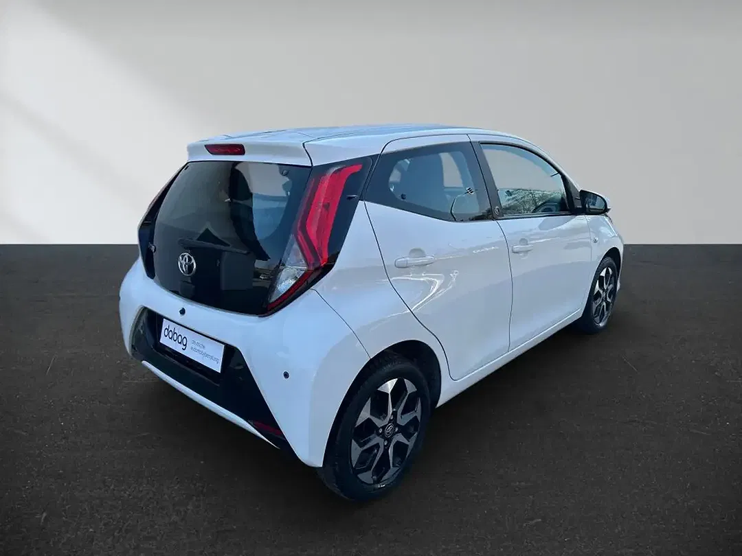 Toyota Aygo X Team Deutschland - Thumbnail 5