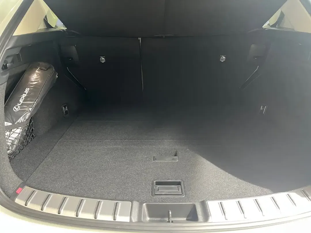 Lexus NX 450h+ PHEV Hybrid Luxury Line - Thumbnail 13