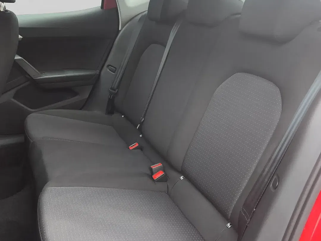 SEAT Arona 1.0 TSI DSG Style - Thumbnail 14