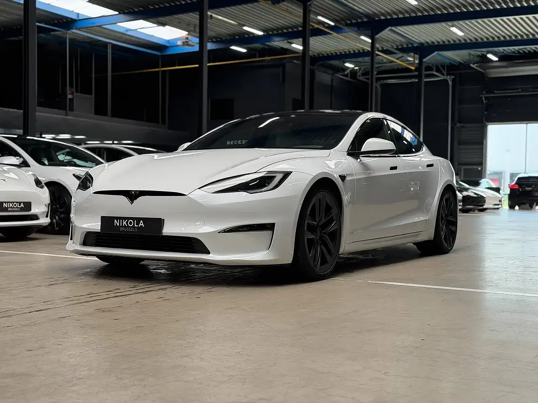 Tesla Model S Long Range Active - Thumbnail 6