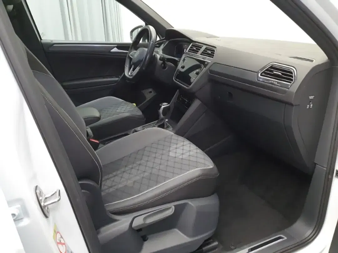 Volkswagen Tiguan TSI DSG 4Motion R-Line - Thumbnail 8