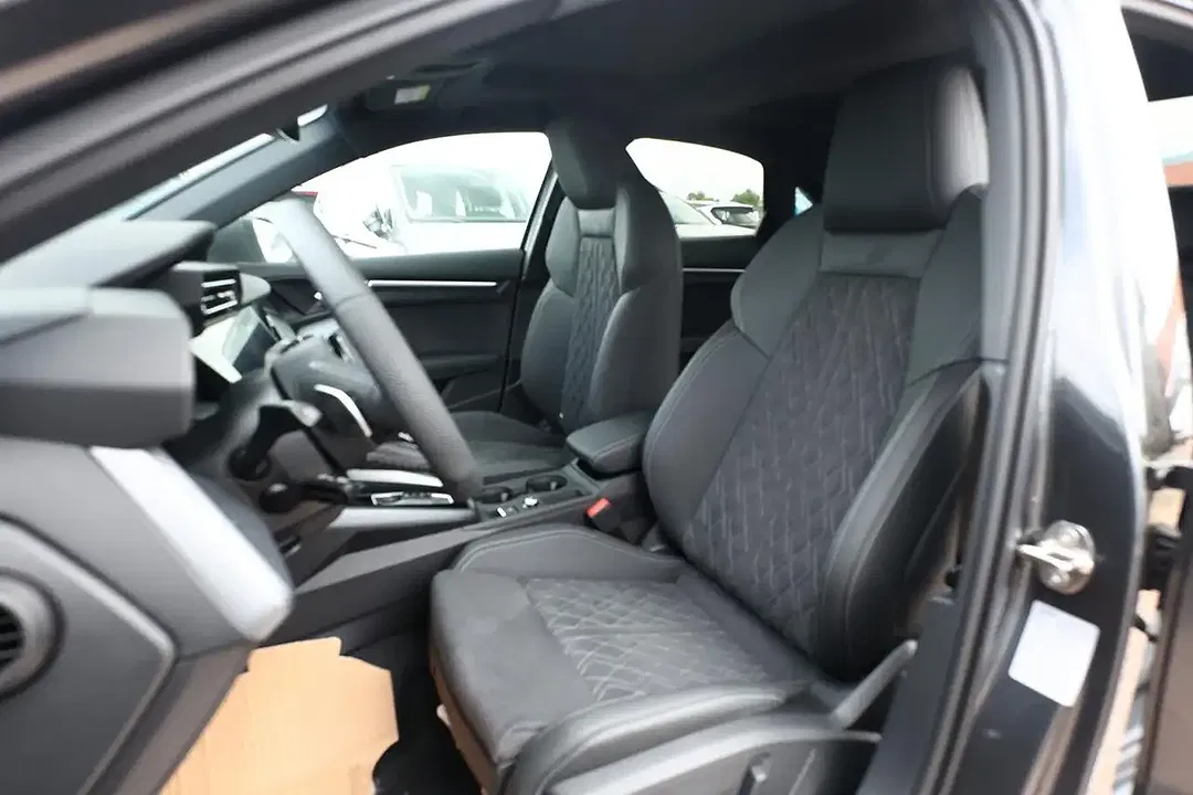 Audi S3 TFSI Matrix LED - Thumbnail 6