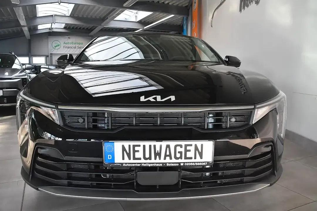 Kia K4 DCT Vision - Thumbnail 10