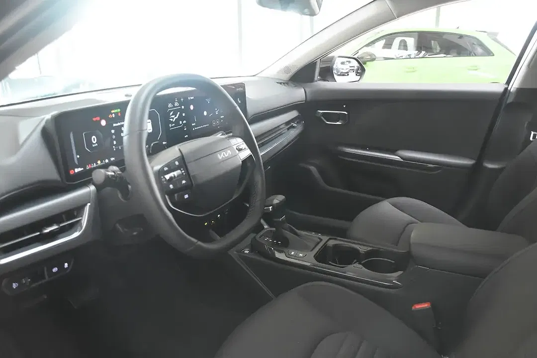 Kia K4 DCT Vision - Thumbnail 14