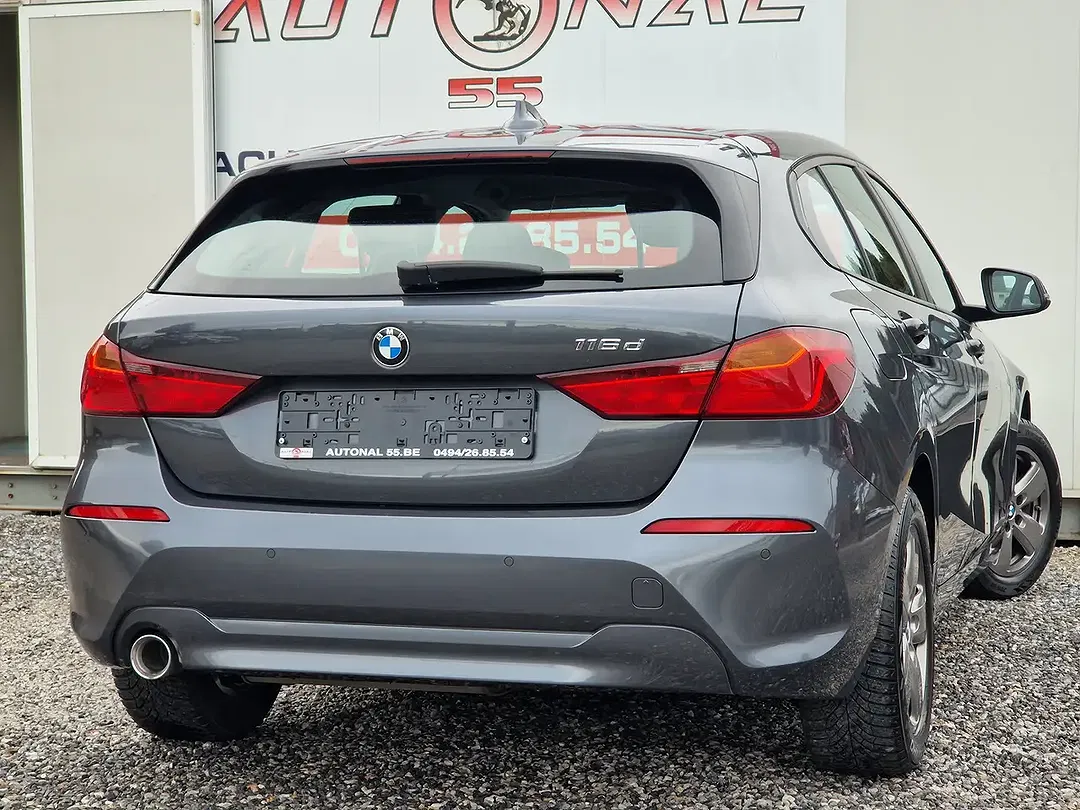 BMW 116 - Thumbnail 3