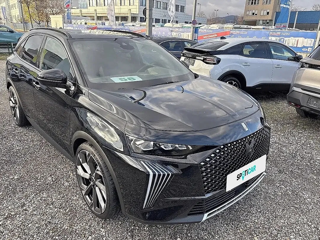 DS Automobiles DS 7 Crossback - Thumbnail 3