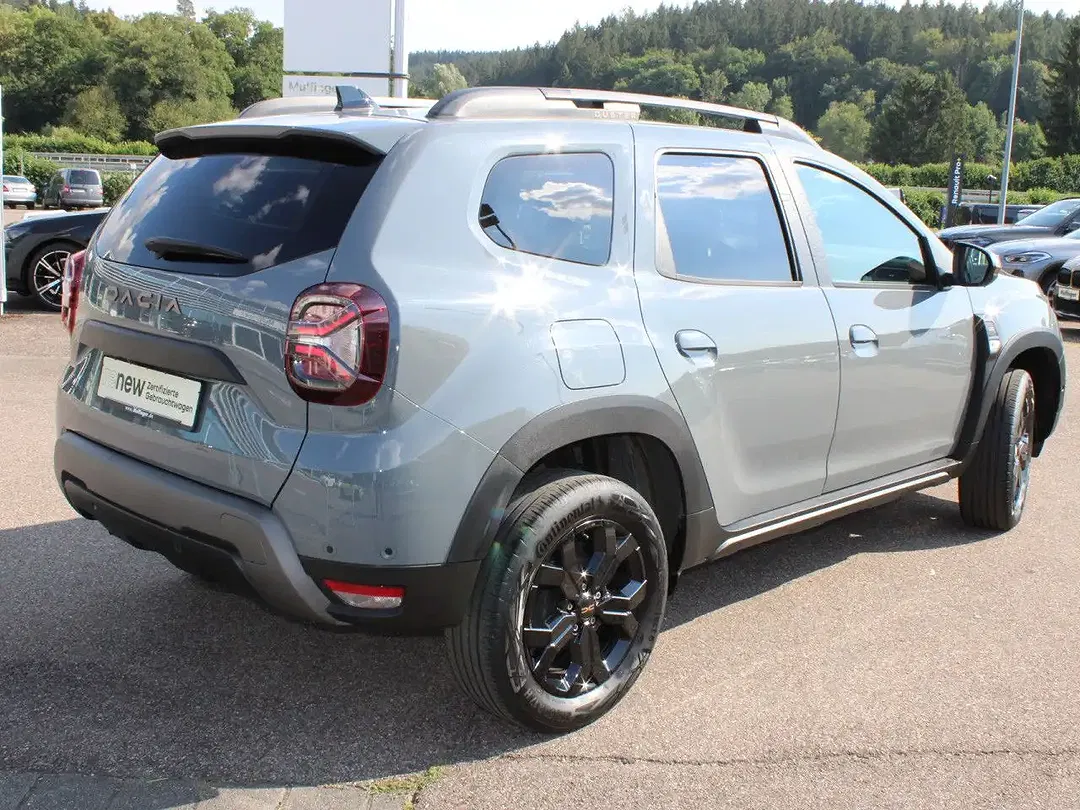 Dacia Duster TCe EDC Extreme - Thumbnail 4