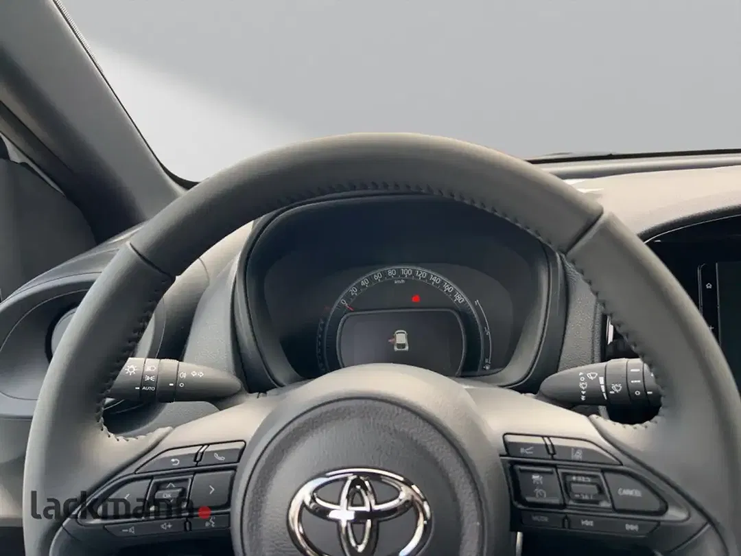 Toyota Aygo X VVT-i Business Edition - Thumbnail 11