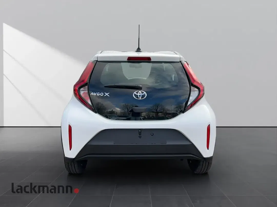 Toyota Aygo X VVT-i Business Edition - Thumbnail 6